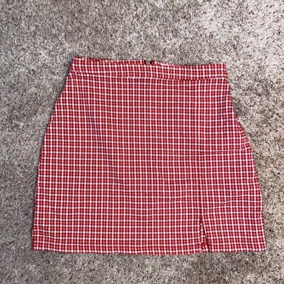 Hollister Dresses & Skirts - Hollister Ultra High-Rise Small Red Plaid Skirt